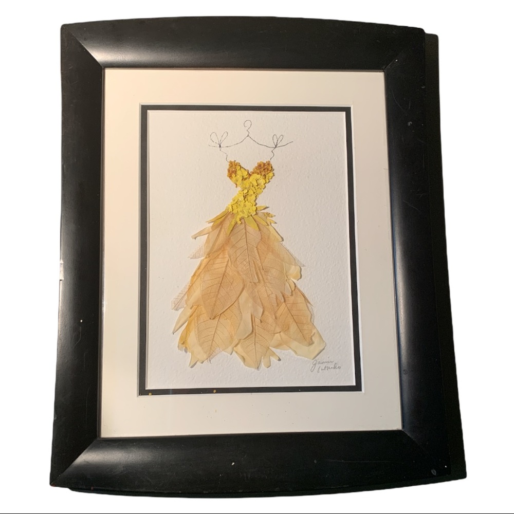 Studio Art Framed Pressed Flower Art by 🇨🇦 Janice Lutsenko